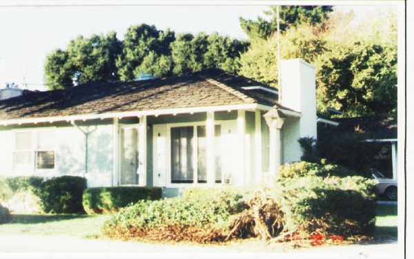 1054-1058 Marcussen Dr in Menlo Park, CA - Building Photo - Building Photo