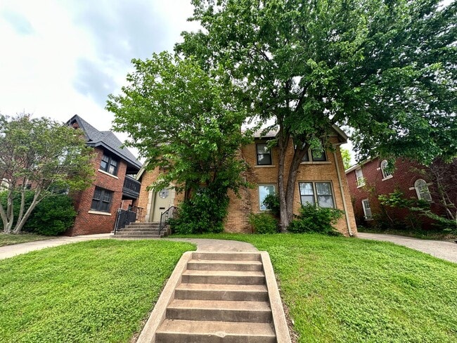 property at 1516 N Classen Blvd