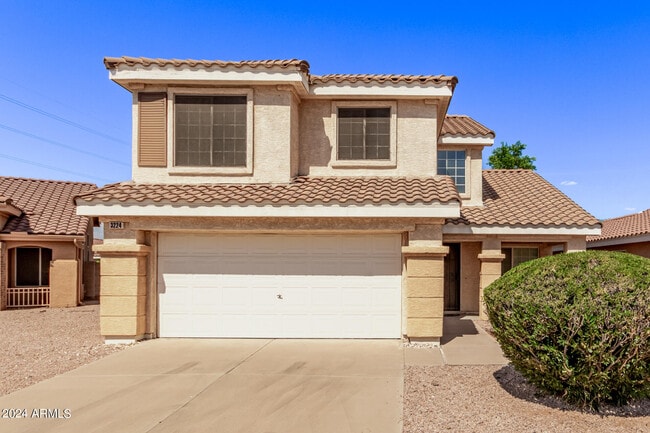 property at 3224 E Escuda Rd