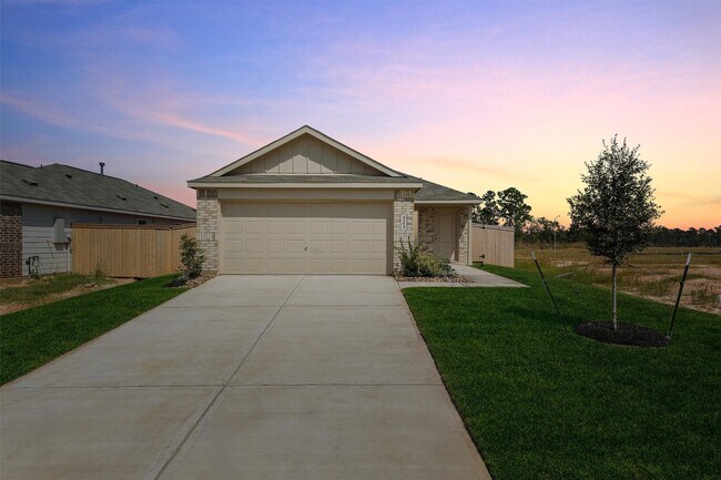 323 Bush Mdw Ln in Magnolia, TX - Building Photo - Building Photo
