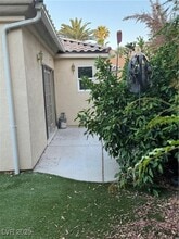 1035 Charlene Ct in Henderson, NV - Building Photo - Building Photo