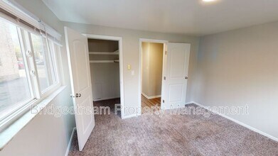 4840 Springfield St in Dayton, OH - Building Photo - Building Photo