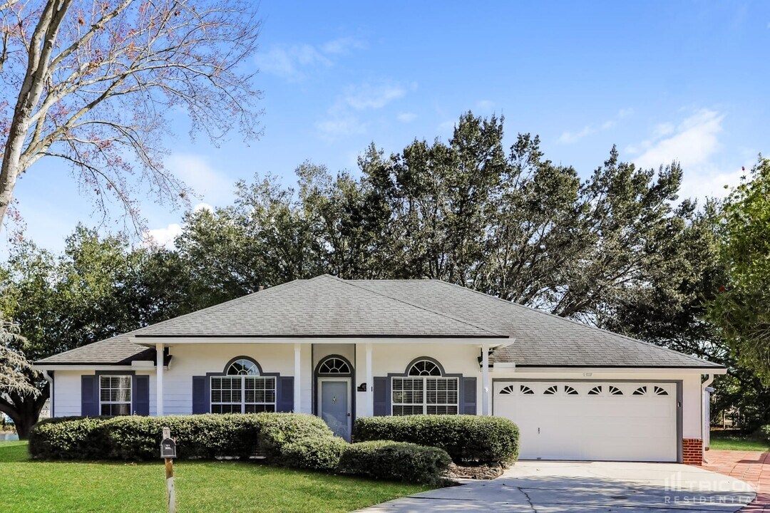 477 Federal Hill Rd in Orange Park, FL - Building Photo