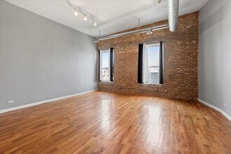 1822 S Bishop St in Chicago, IL - Foto de edificio - Building Photo