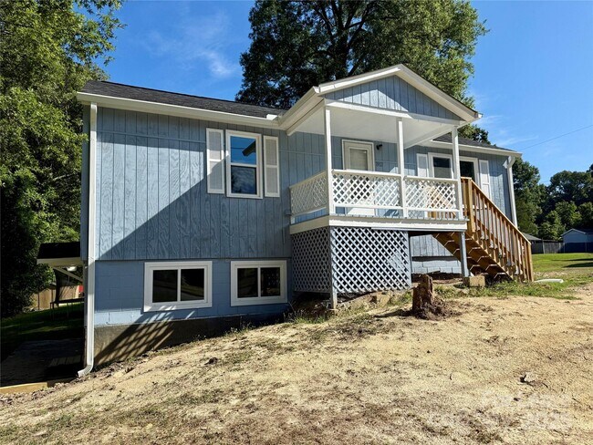 1902 W 5th Ave in Gastonia, NC - Building Photo - Building Photo