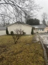 55 Dover Dr in Cranberry Township, PA - Building Photo - Building Photo