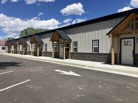 445 Ranney St in Craig, CO - Building Photo