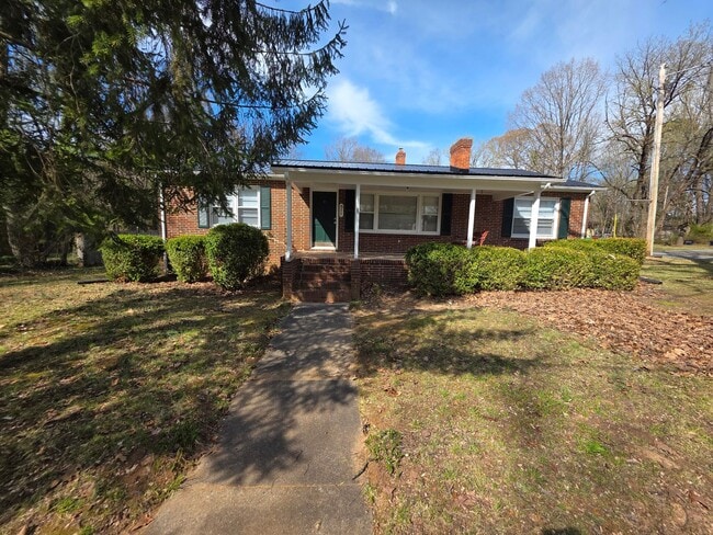 property at 511 Jeanette Ave