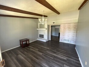 159 Randall Dr in Jacksonville, AR - Building Photo - Building Photo
