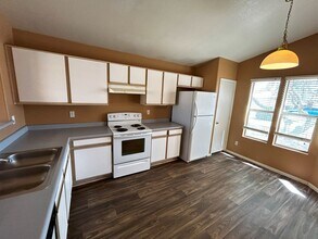 6768 W Gardenia Ave in Glendale, AZ - Building Photo - Building Photo