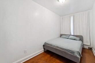 12 Monticello Ave in Jersey City, NJ - Building Photo - Building Photo