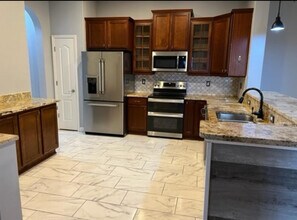 152 Mendoza Cir in Daytona Beach, FL - Building Photo - Building Photo