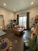 2151 W Division St in Chicago, IL - Building Photo - Building Photo