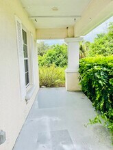 1021 Arbordale St in Lehigh Acres, FL - Building Photo - Building Photo