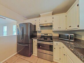 200 Sarah Creek Ct in Augusta, GA - Building Photo - Building Photo