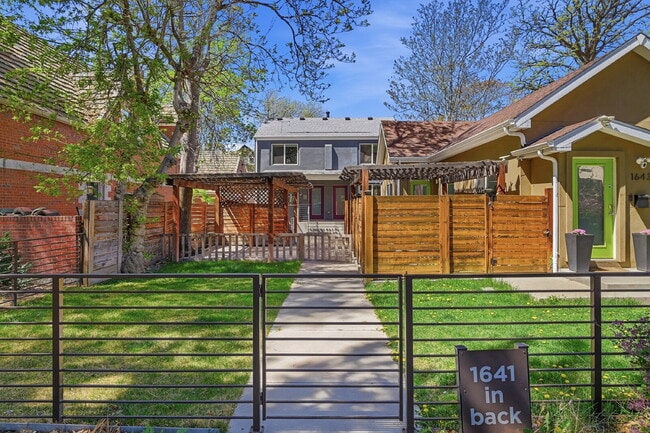 1639 Gilpin St in Denver, CO - Building Photo - Building Photo