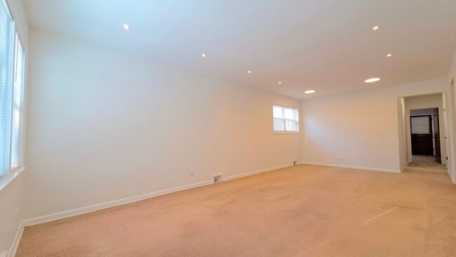 1625 Washington St, Unit Unit 2 in Evanston, IL - Building Photo - Building Photo