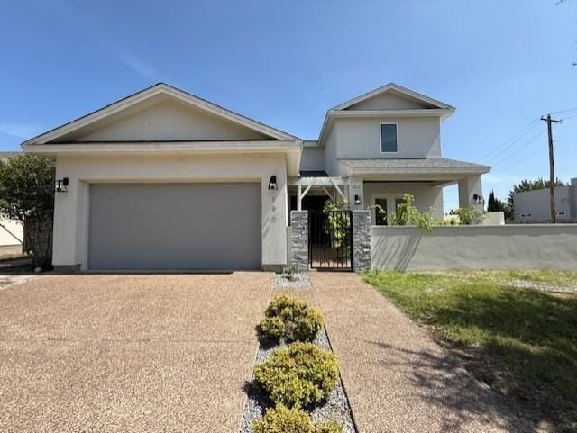 property at 190 Lake Carnegie Ct