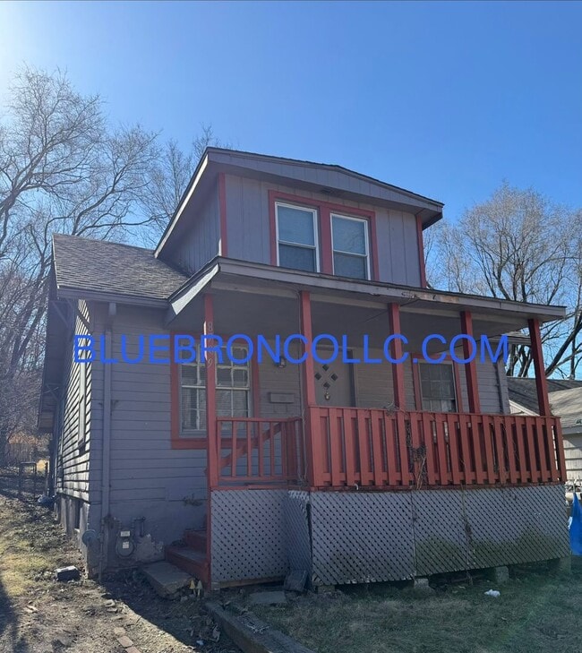 property at 8709 E Smart Ave