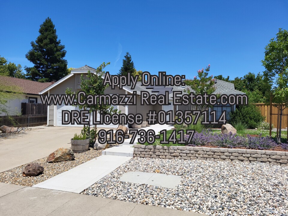 2799 Betty Way in West Sacramento, CA - Building Photo