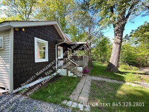 95 Hillair Rd in Lake Peekskill, NY - Building Photo - Building Photo