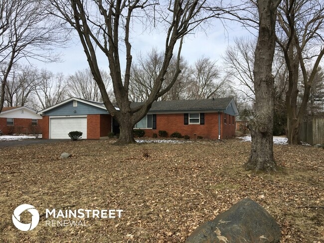 2612 Springfield Dr in Indianapolis, IN - Building Photo - Building Photo