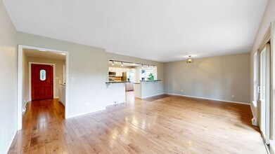 8663 E Davies Ave in Centennial, CO - Building Photo - Building Photo