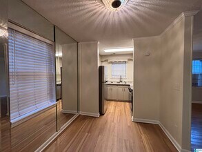 2053 Montreat Cir in Vestavia Hills, AL - Building Photo - Building Photo