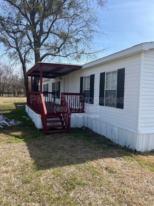 property at 5290 Co Rd 3229