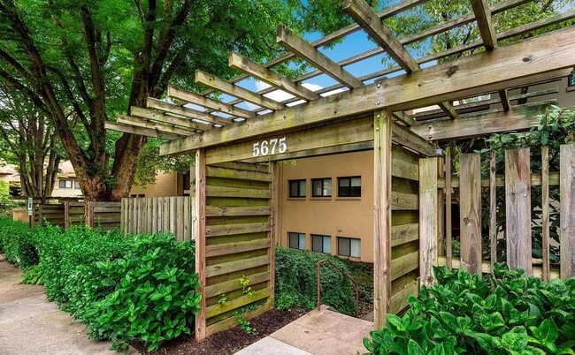 property at 5675 Harpers Farm Rd
