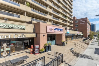 Jasper One Eleven in Edmonton, AB - Building Photo - Building Photo