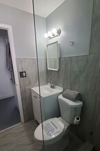 703 124th Street Gulf in Marathon, FL - Foto de edificio - Building Photo