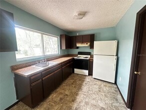 417 Water Rd in Ocala, FL - Building Photo - Building Photo