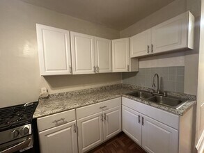 5460 Broad St-Unit -Unit 1 in Pittsburgh, PA - Building Photo - Building Photo