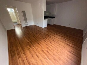 4524 S Slauson Ave, Unit 4 in Culver City, CA - Building Photo - Building Photo