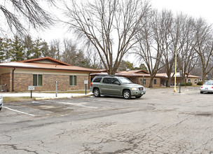 Crow River Villa Apartments in Delano, MN - Building Photo - Building Photo