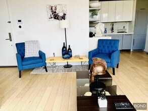 11-07 Welling Ct in Queens, NY - Building Photo - Building Photo