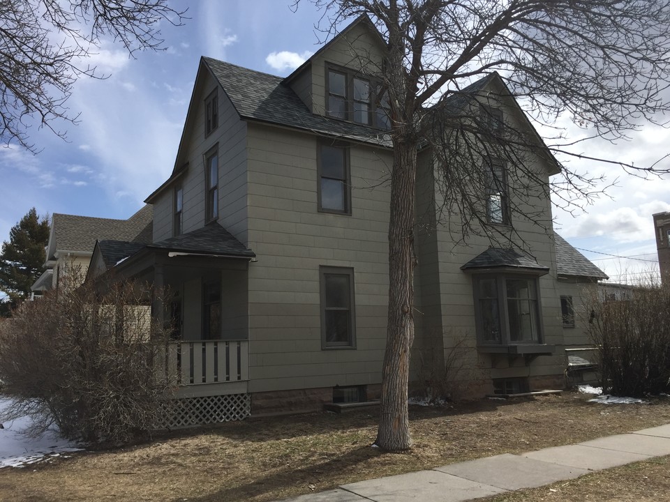 800 5th Ave N in Great Falls, MT - Building Photo