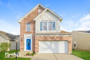 604 Indian Lake Dr in Maineville, OH - Building Photo