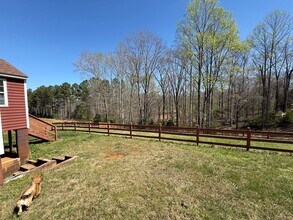 3427 Old US 421 Hwy E in Yadkinville, NC - Building Photo - Building Photo