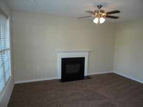509 Crystal Hill Ct in McLeansville, NC - Building Photo - Building Photo