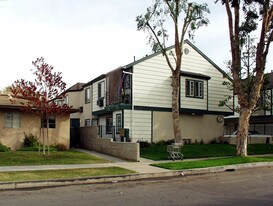 914 N Claudina St Apartments