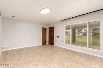 839 E Lawrence Rd in Phoenix, AZ - Building Photo - Building Photo