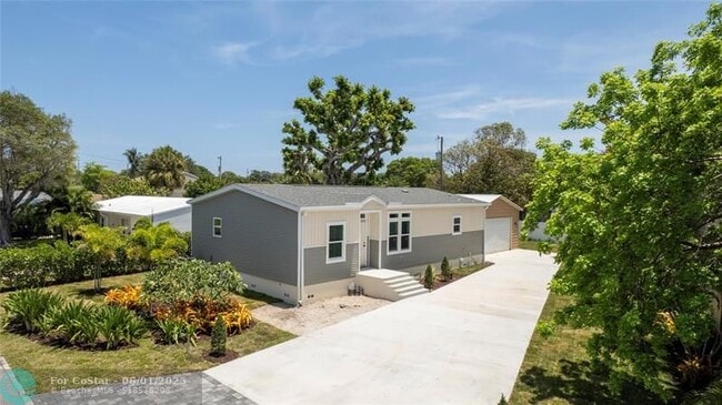 property at 1757 12th Ct N