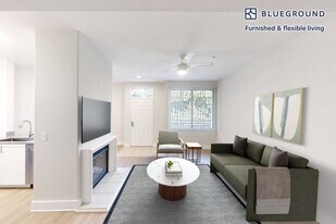 29128 Oak Creek Ln in Agoura Hills, CA - Building Photo