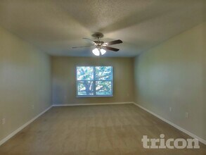 426 Elgin Blvd in Davenport, FL - Building Photo - Building Photo