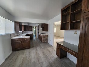2801 El Berrendo Ave, Unit 1 in Bakersfield, CA - Building Photo - Building Photo
