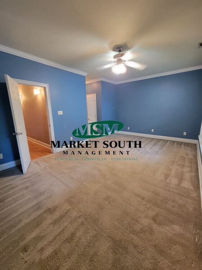 518 W 37th St in Savannah, GA - Building Photo - Building Photo
