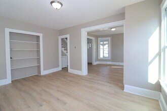 154 Hawthorne Ave in Derby, CT - Building Photo - Building Photo