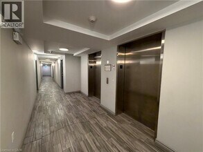 275 Larch St in Waterloo, ON - Building Photo - Building Photo